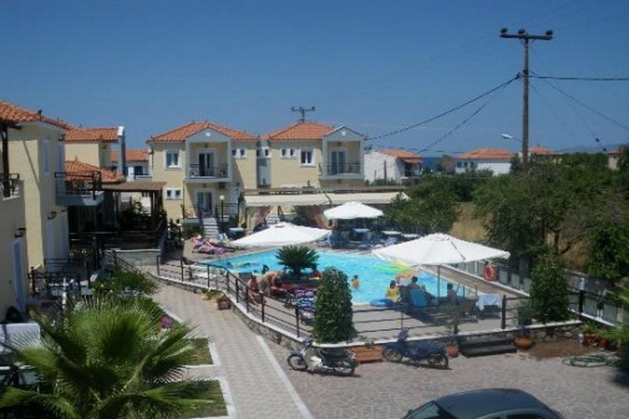 Nautilus Apartments Lesbos Island Exteriör bild